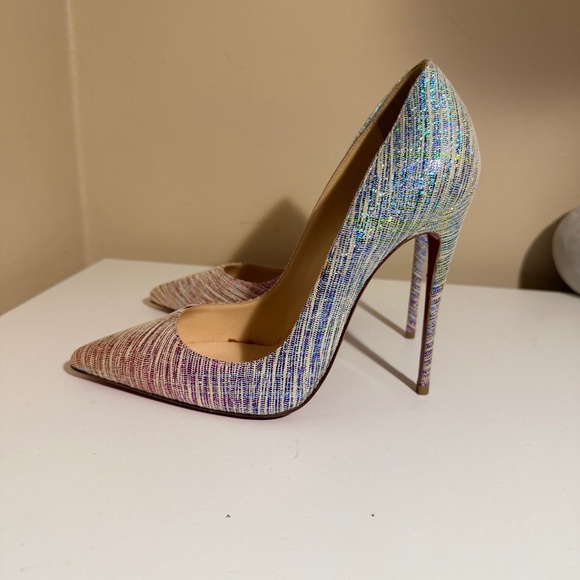 Christian Louboutin  So Kate 120 - Picture 2 of 2